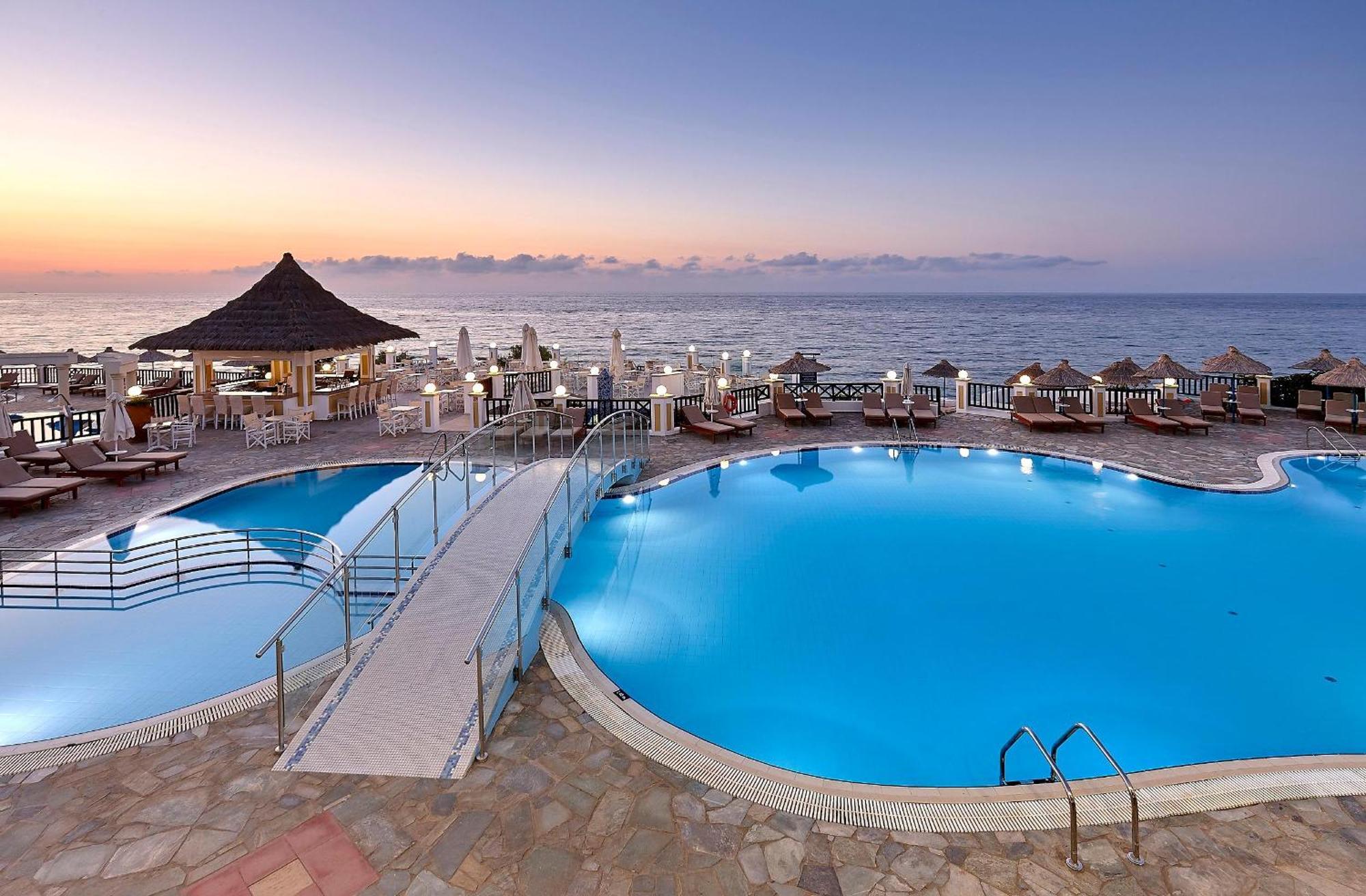 Alexander Beach Hotel & Village Resort Malia Dış mekan fotoğraf